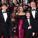 Filename=0517_-_78th_Cannes_Film_Festival_2025_-_Die_My_Love_008_peter-hermann_net.jpg
Filesize=252KiB
Dimensions=1800x1351
Date added=May 17, 2025 0517_-_78th_Cannes_Film_Festival_2025_-_Die_My_Love_008_peter-hermann_net.jpg